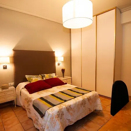 Apartmán I En El Corazon De C Padre Suarez *